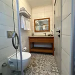 Ξενοδοχείο Eski 4*