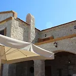 Eski Ξενοδοχείο