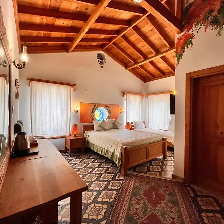 Otel Eski