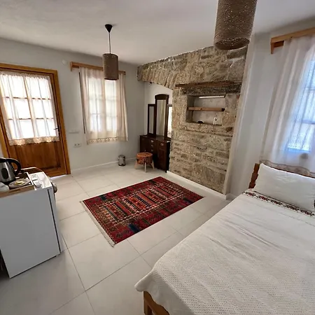 Otel Eski Datça