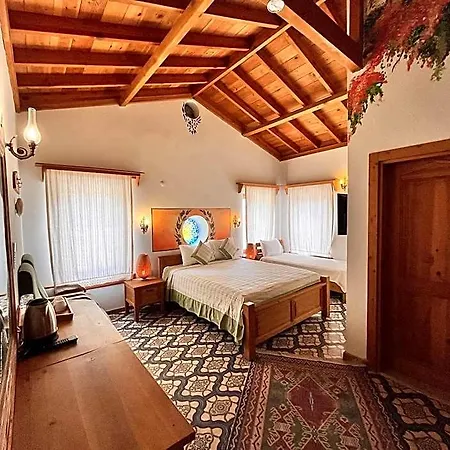 Hotel Eski 4*