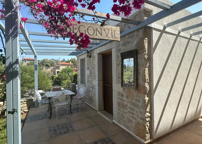 Eski Ξενοδοχείο 4*