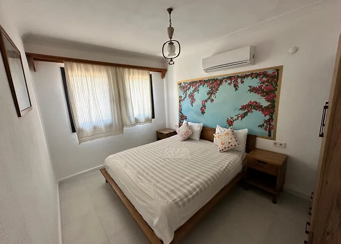 Eski Ξενοδοχείο