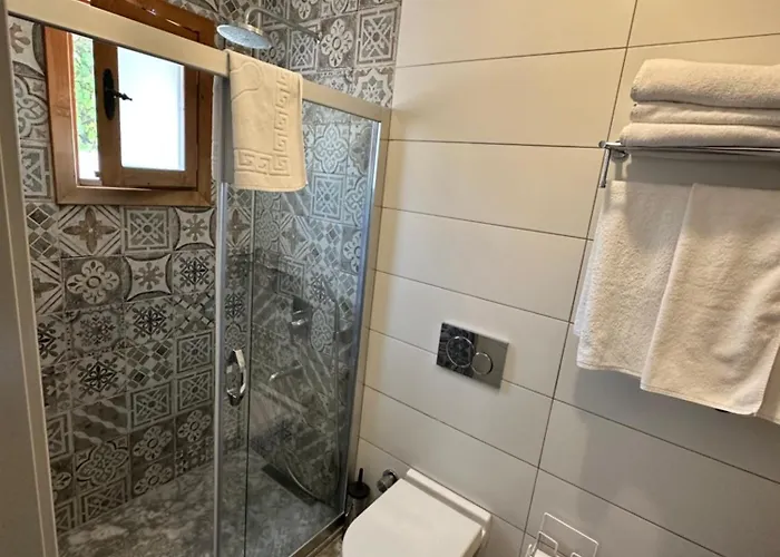 Eski Ξενοδοχείο 4*