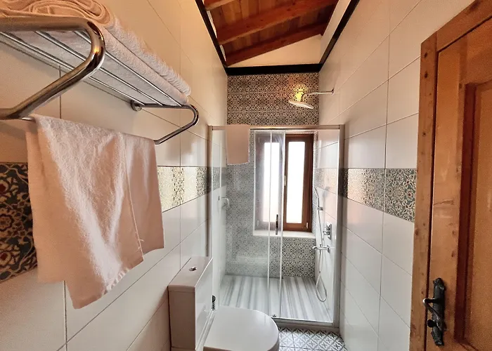 Eski Ξενοδοχείο 4*