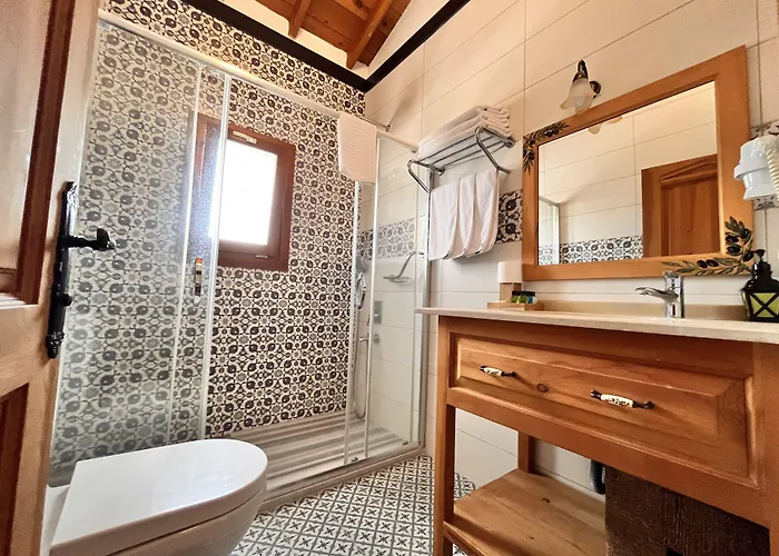 Eski Ξενοδοχείο