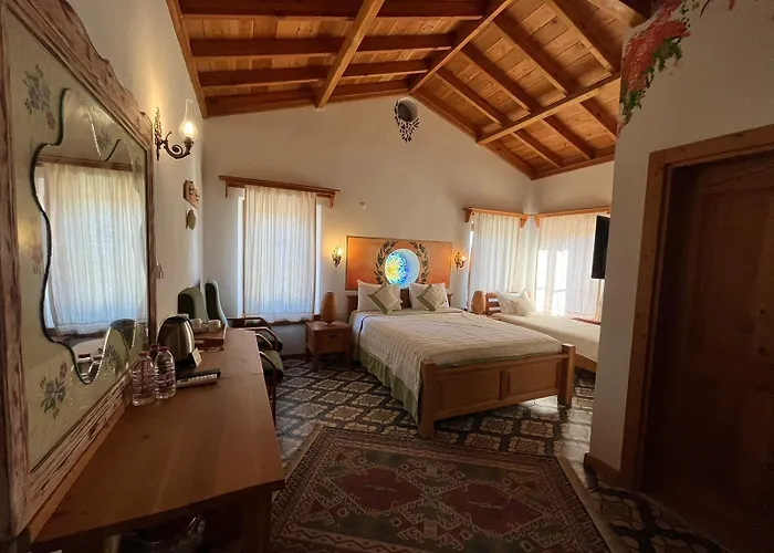 Eski Ξενοδοχείο Datca