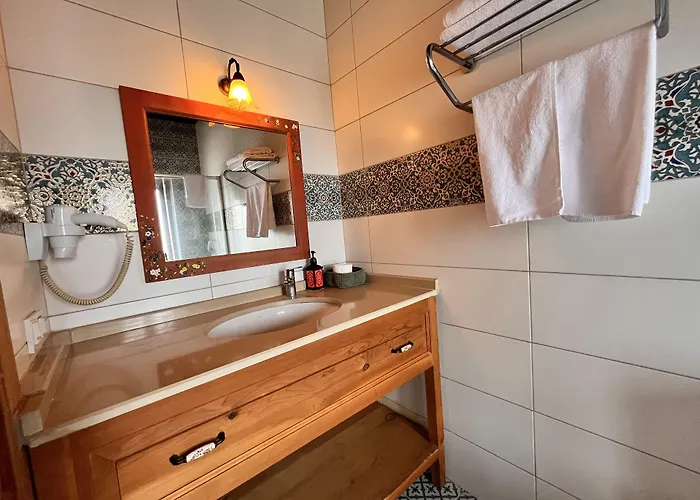 Eski Ξενοδοχείο 4*