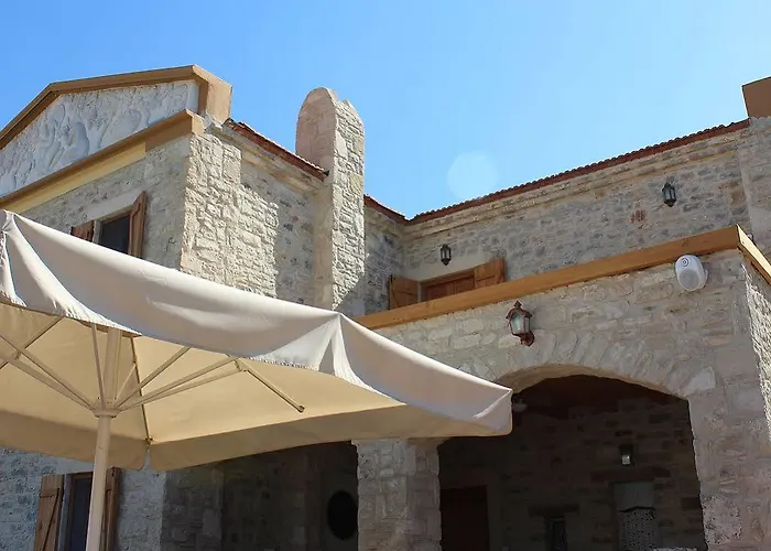 Eski Ξενοδοχείο